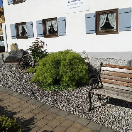 Gemuetliche Ferienwohnung In Urigem Bauernhaus Apartment